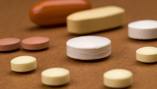 共聚维酮在口腔崩解片中的应用及口感稳定性保障